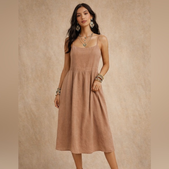 RW&CO. Dresses & Skirts - RW&Co. Tie Back Midi Dress, size medium.